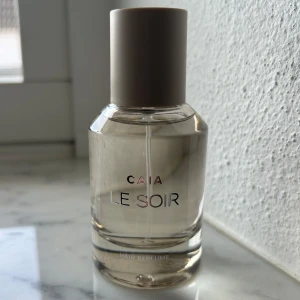 Caia Le soir - Säljer nu min Caia hår parfym då jag ej använder hår parfym! Den luktar så gott och är limited edition 🥰