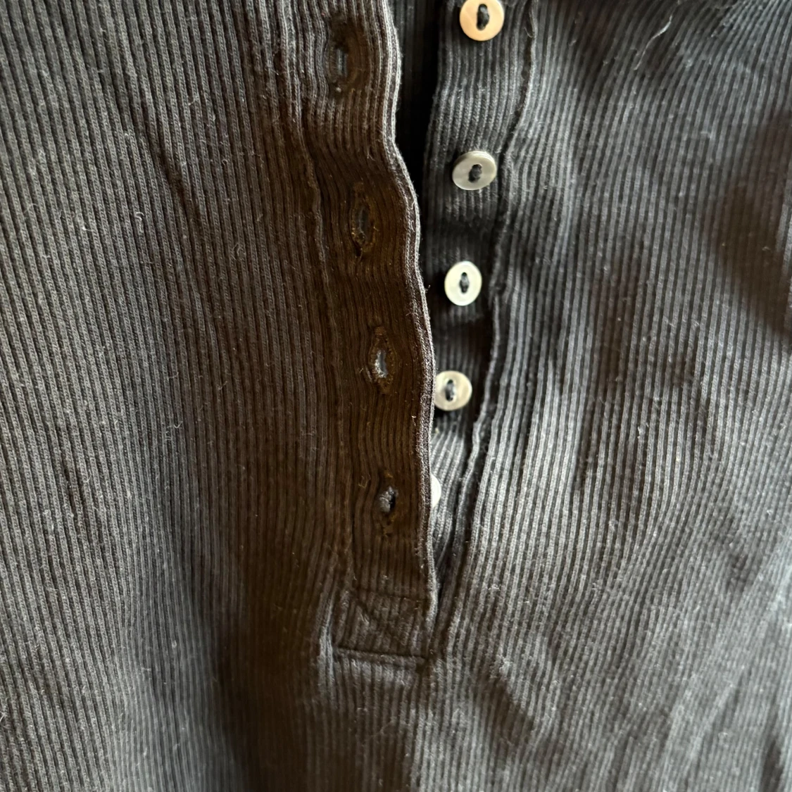 Svart ribbad långärmad topp H&M - 2