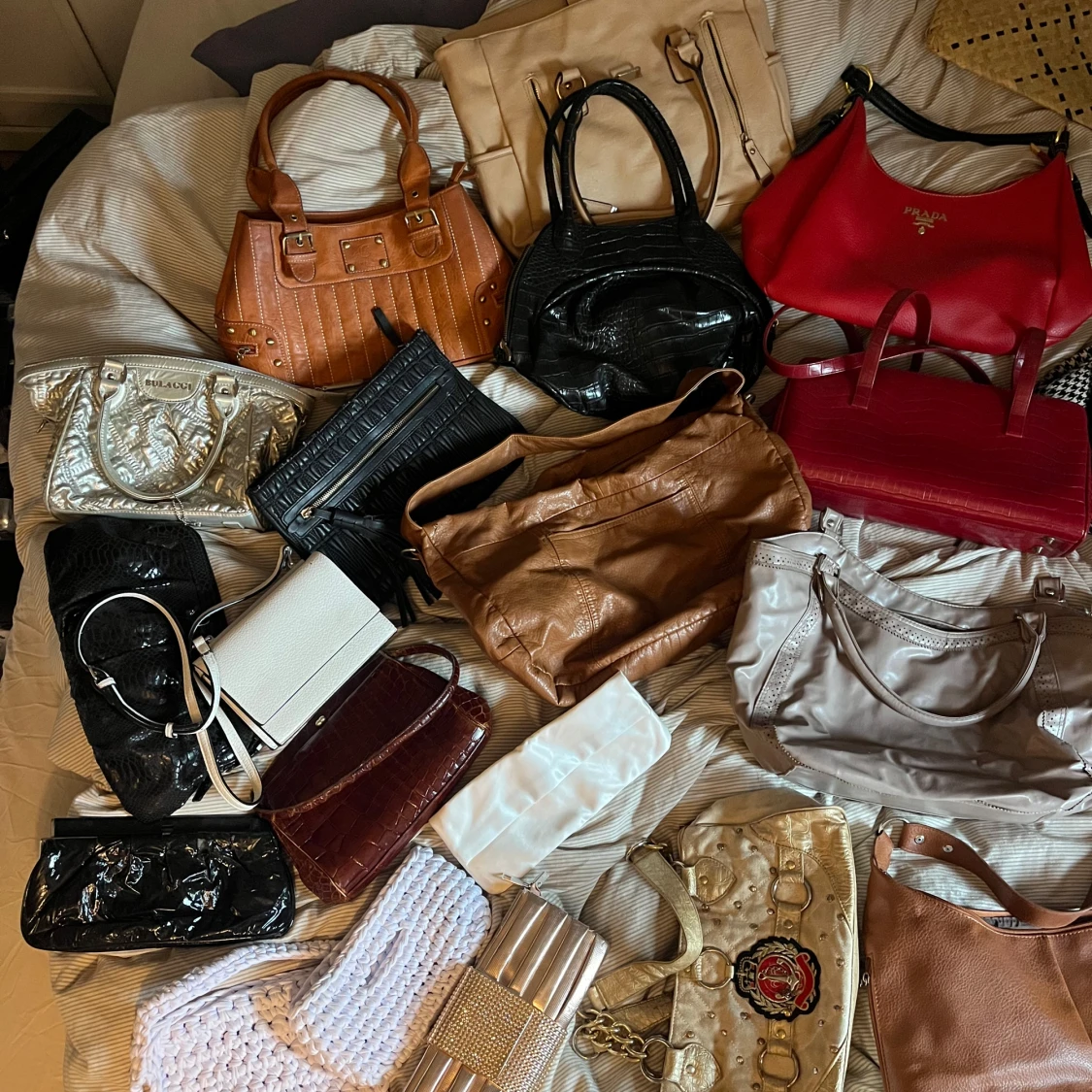 Mix med trendiga väskor - 1