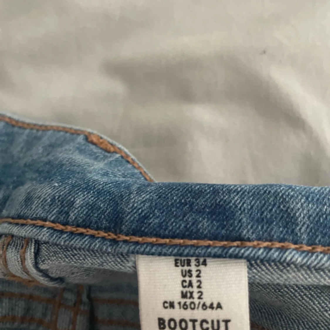 Blå bootcut jeans - 2