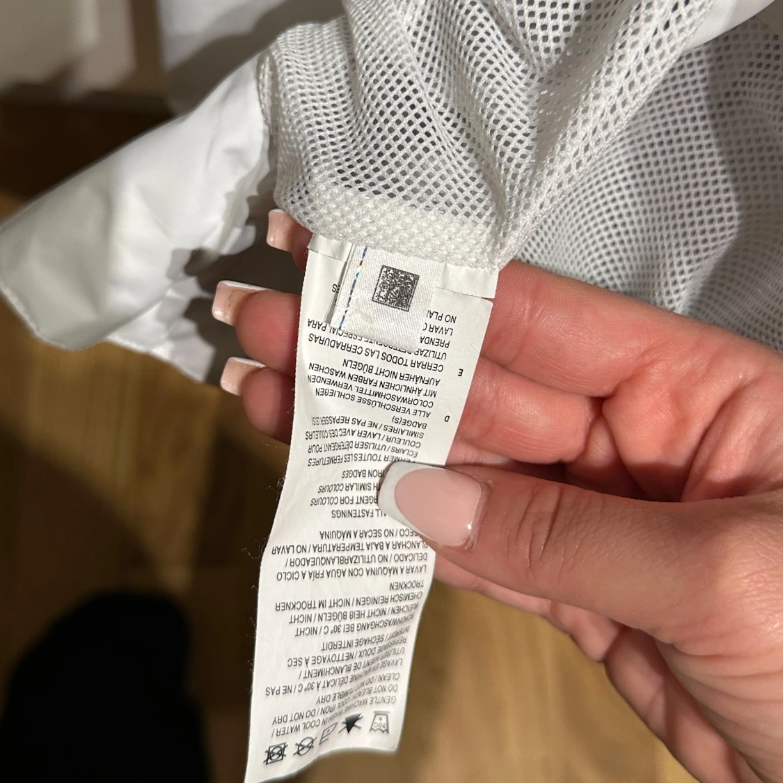 Vit vindjacka från Puma x BMW Sauber F1 Team - 4