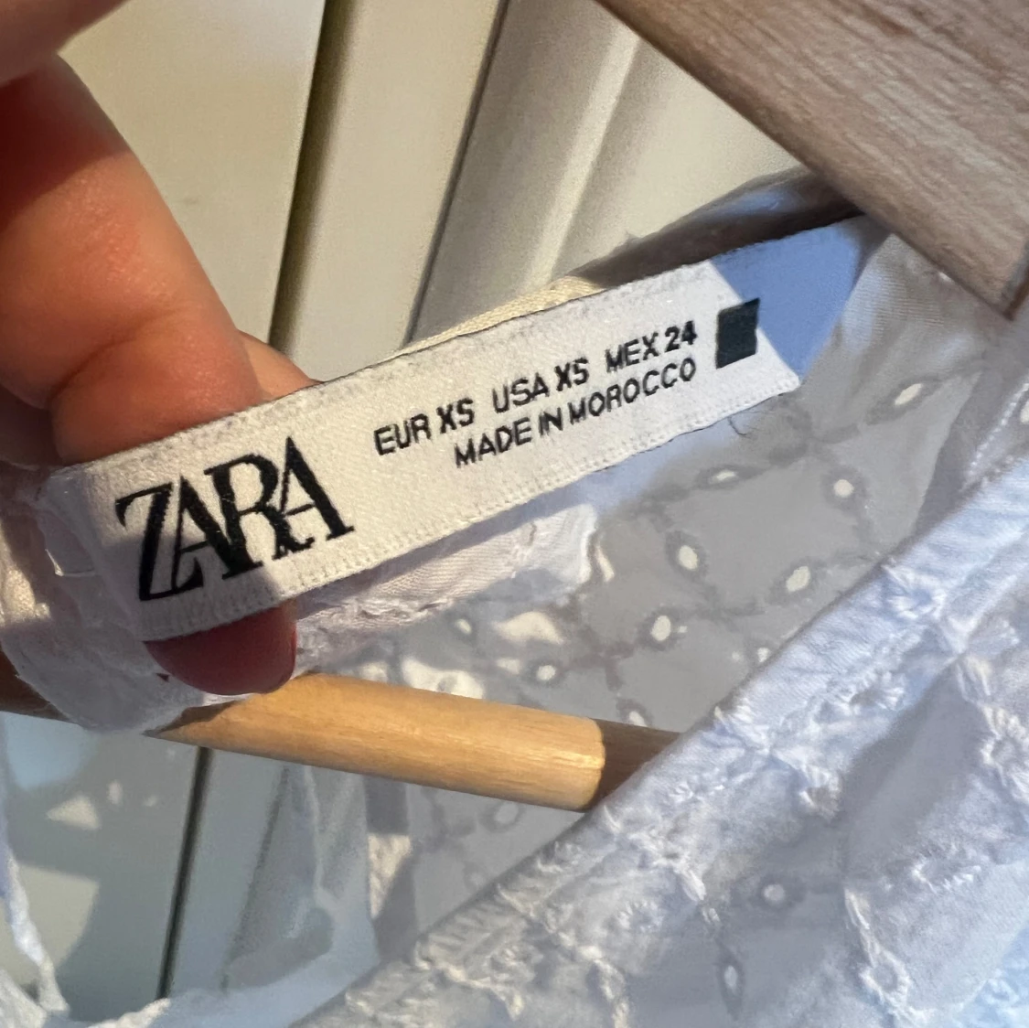 Vit klänning  Zara - 3