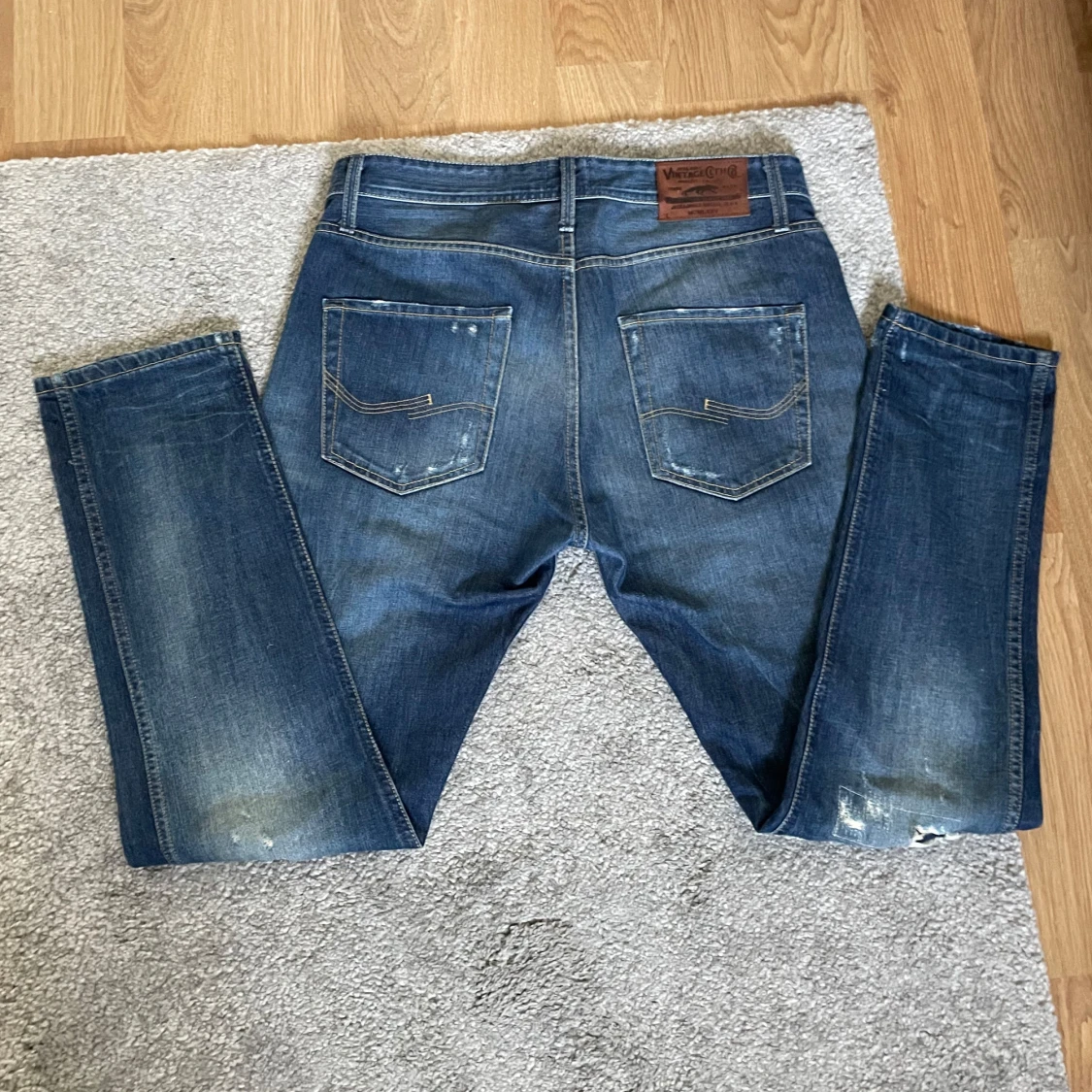 Jack and Jones jeans med slitningar - 2