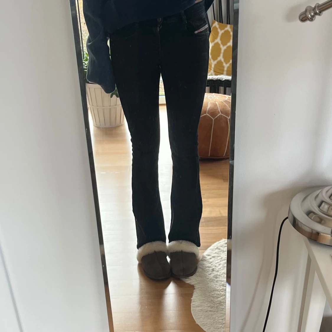 Svarta bootcut jeans från Diesel - 2