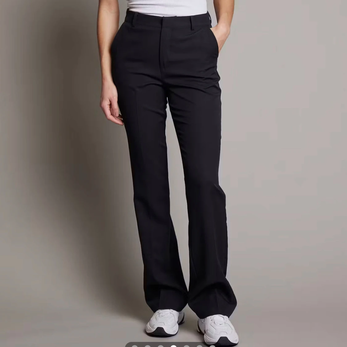 Svarta kostymbyxor - 1