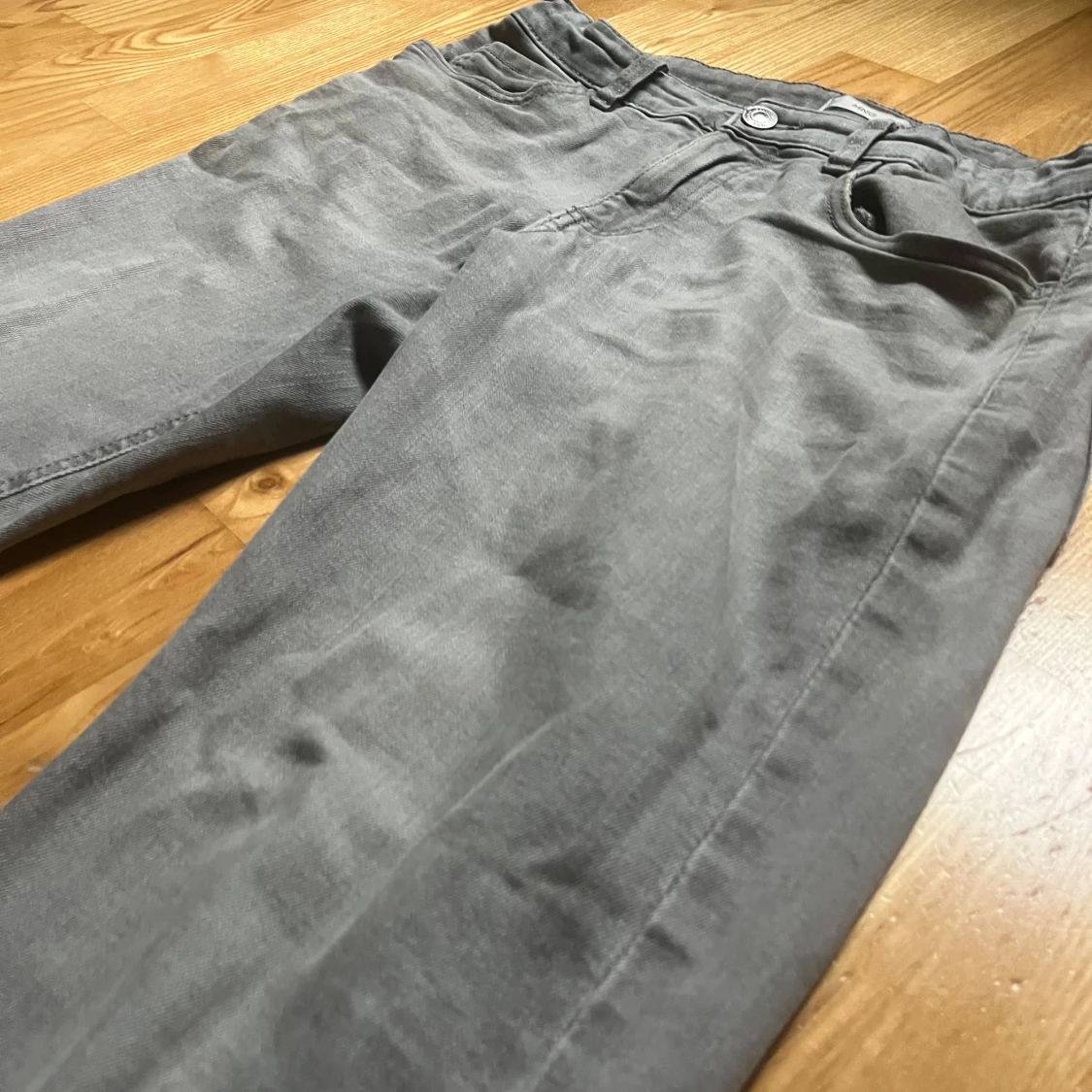 Grå byxor från MNG - 2
