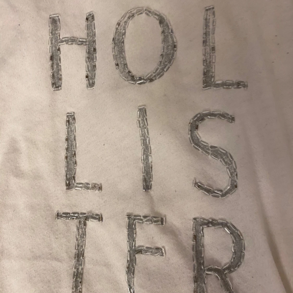 Vit t-shirt från Hollister - 1