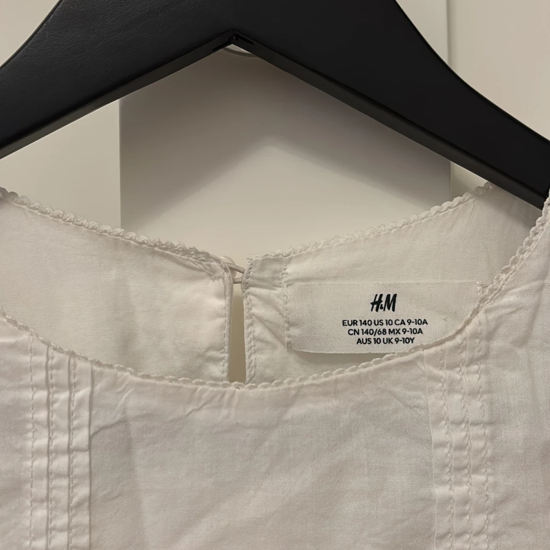 Vit klänning från H&M - 1