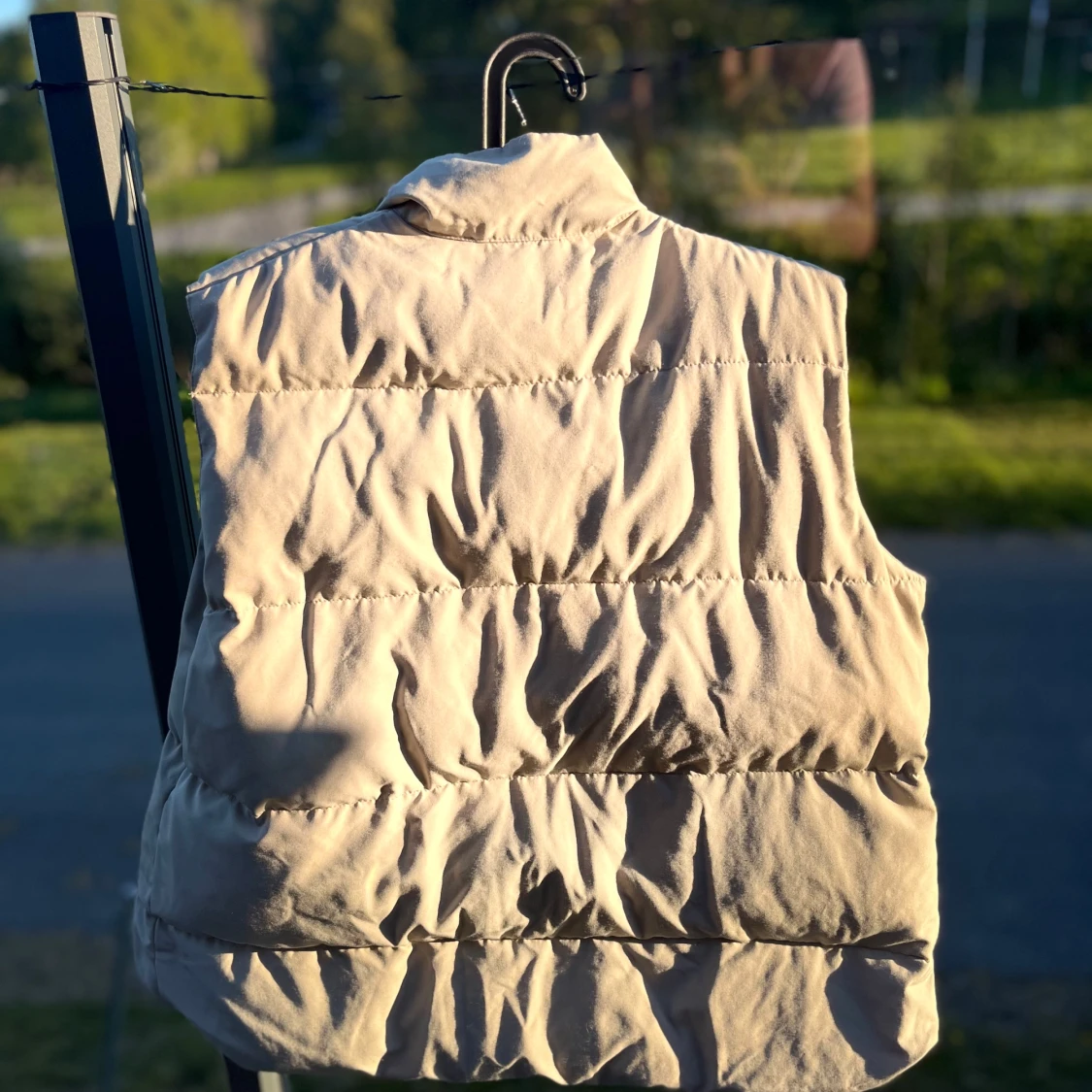 Beige canada goose väst - 1