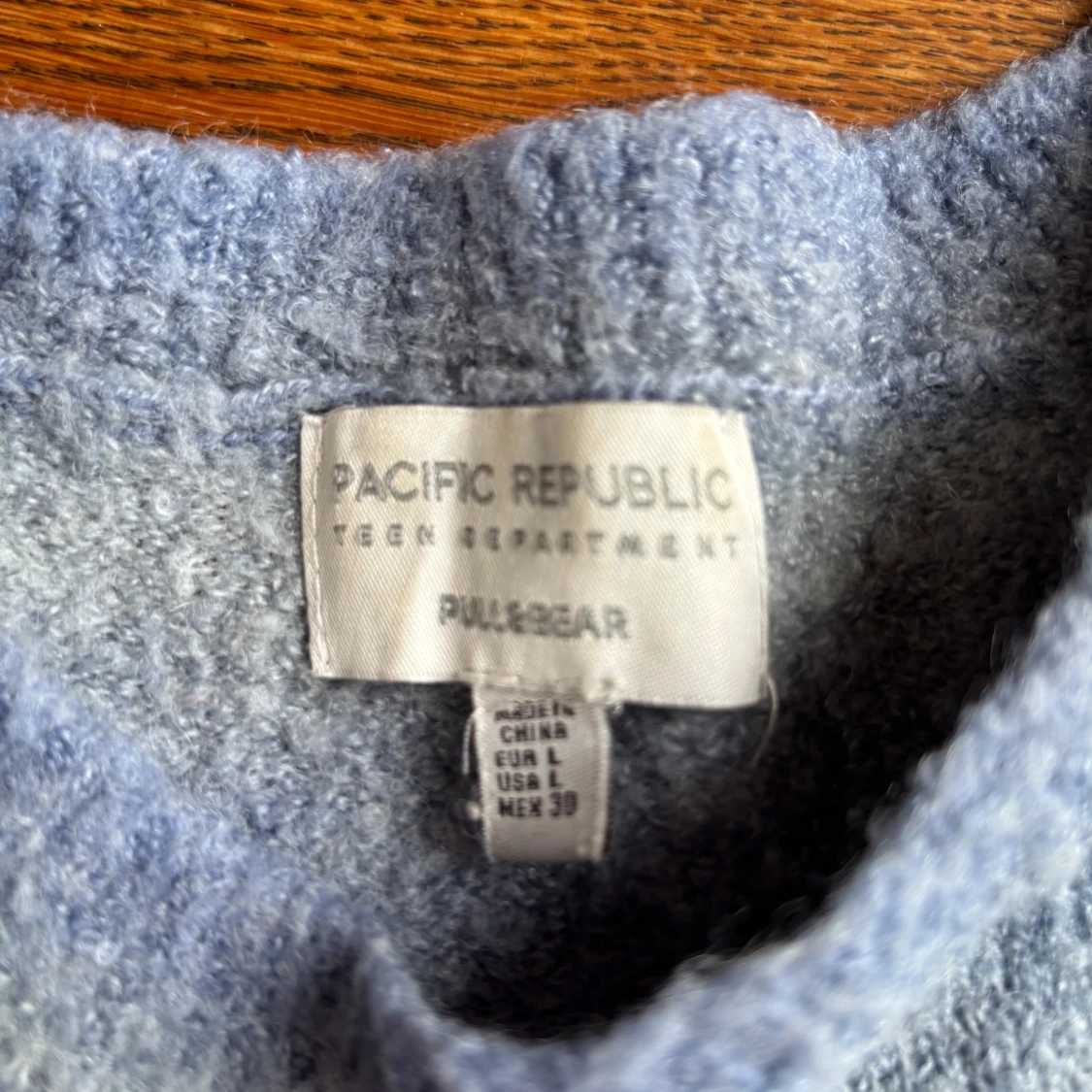 Ljusblå stickad tröja från Pull&Bear - 2