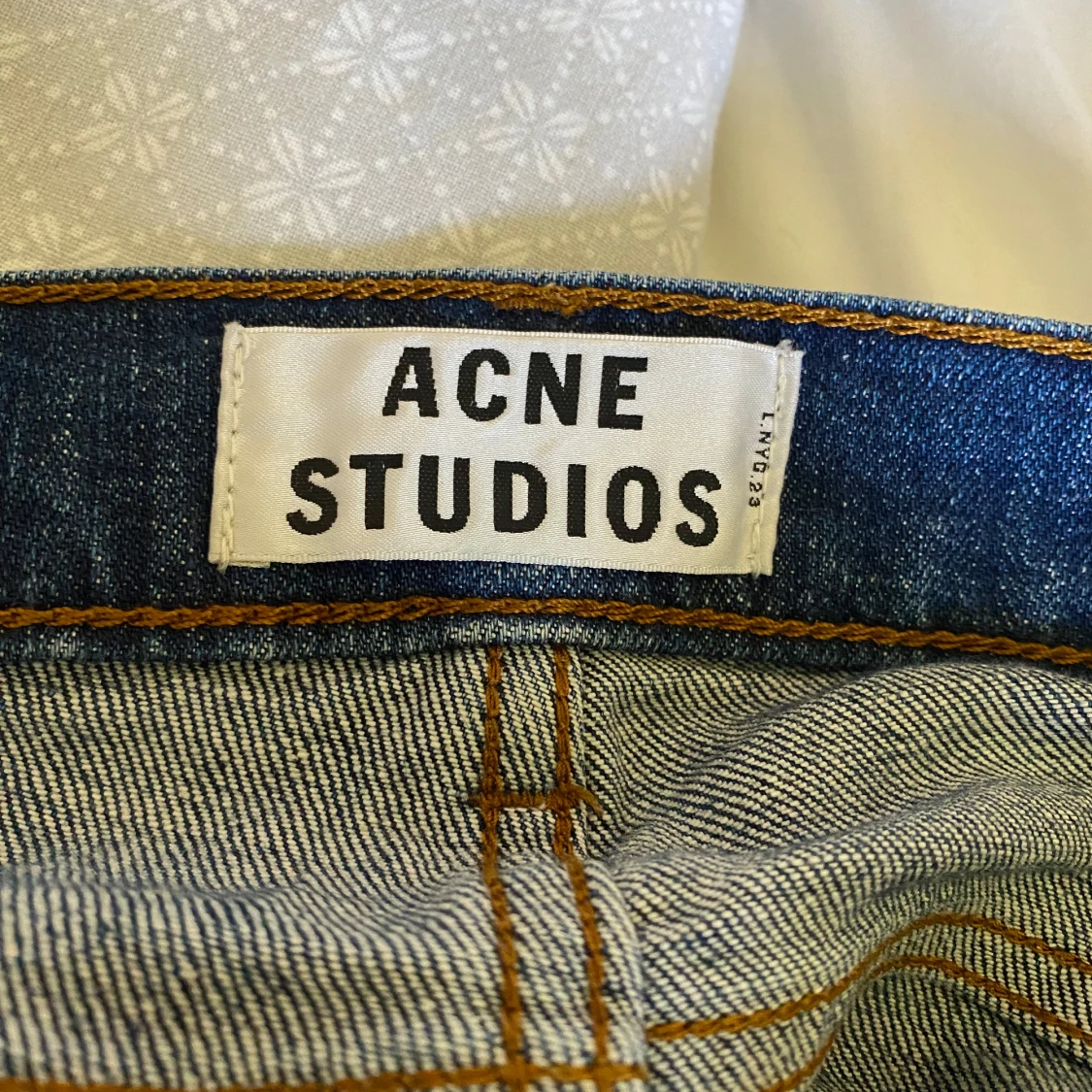 Blå jeansbyxor från Acne Studios - 4