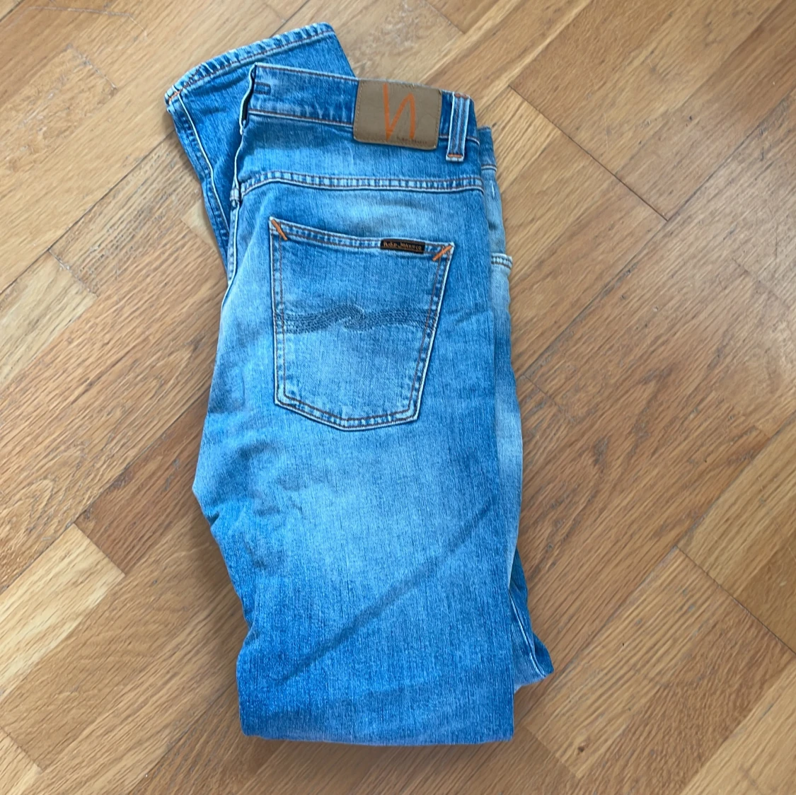 Blå jeans från Nudie Jeans - 1