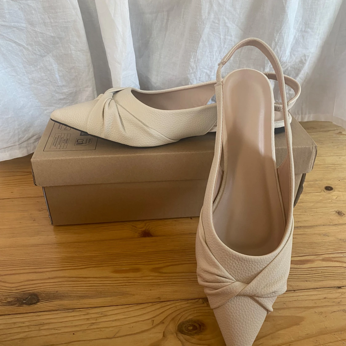 beiga spetsskor - 90