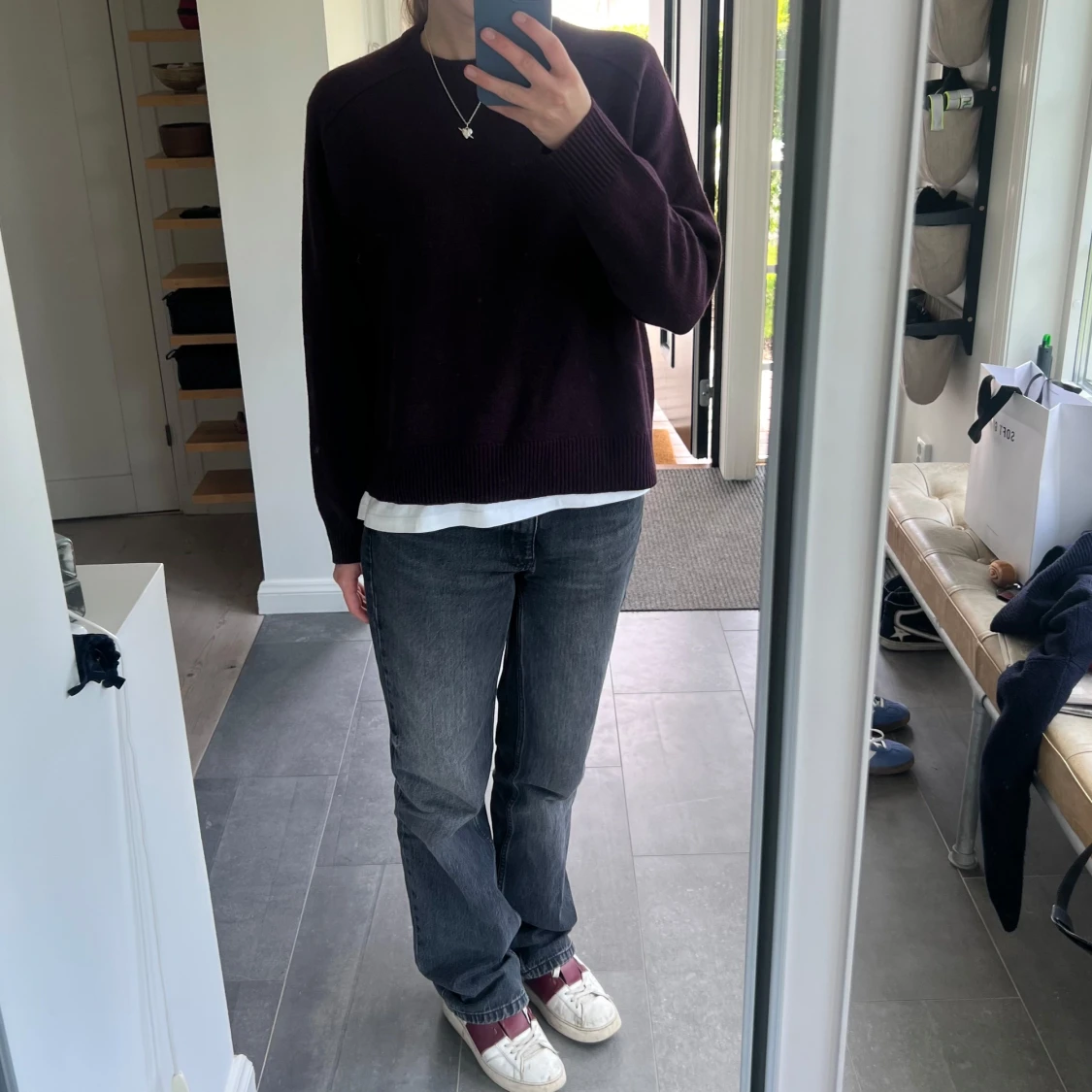 Mörkröd  stickad tröja från Soft Goat - 4