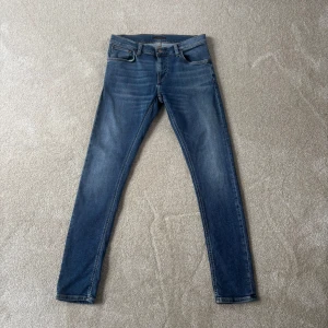 Nudie jeans  - Nudie jeans, tror grim tim! W31 L32