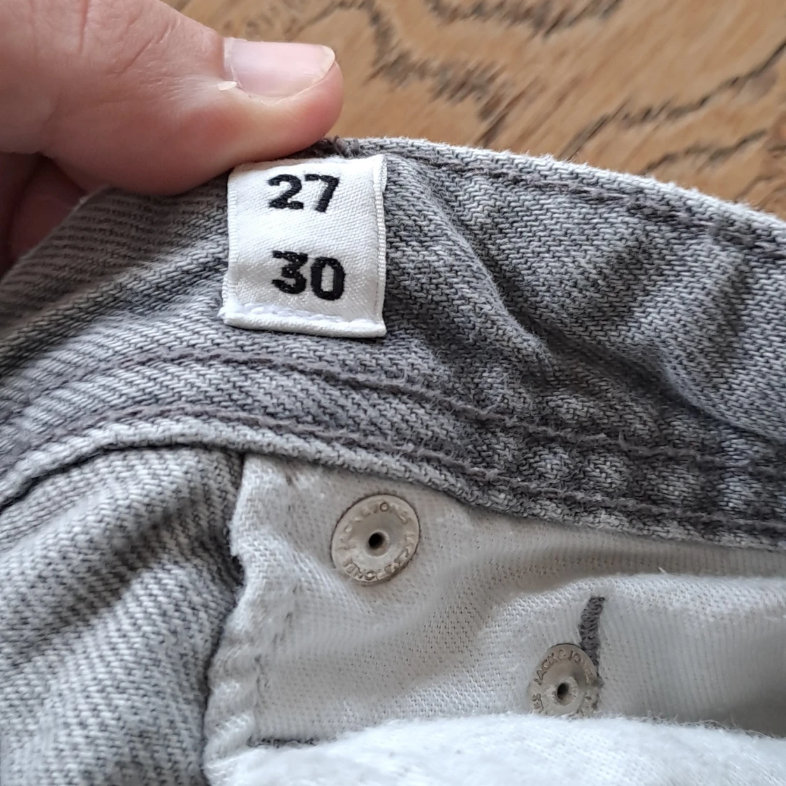 Grå loose fit jeans från Jack & Jones - 4