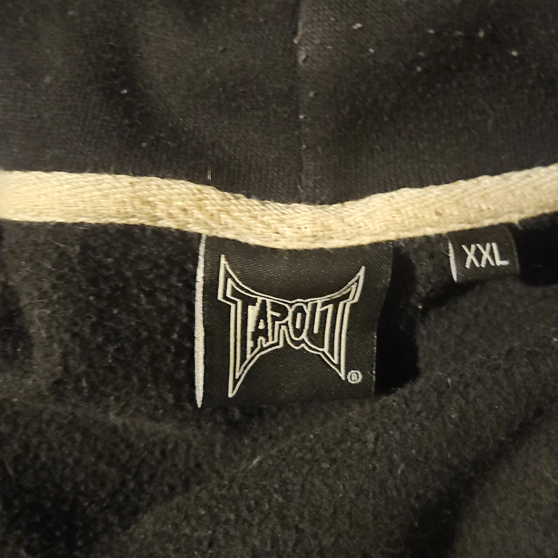 Svart Tapout hoodie XXL - 1