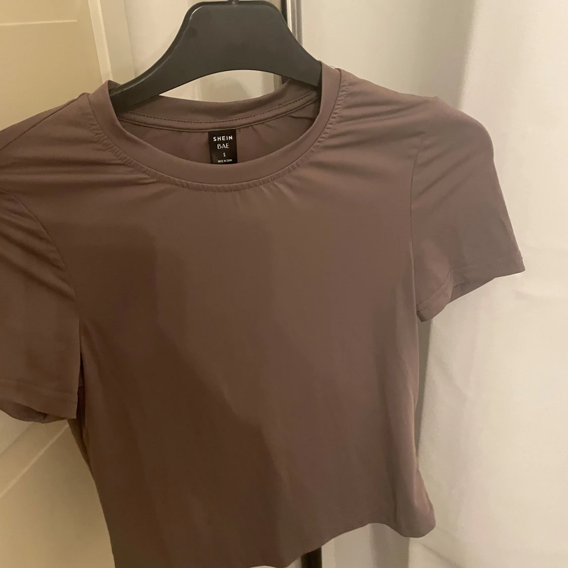 Två basic t-shirts från SHEIN BAE - 3