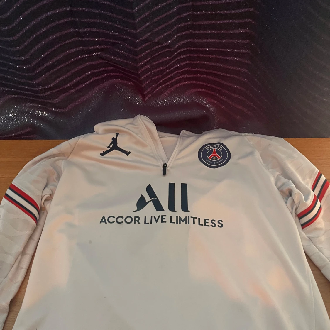 PSG x Jordan vit half zip tröja