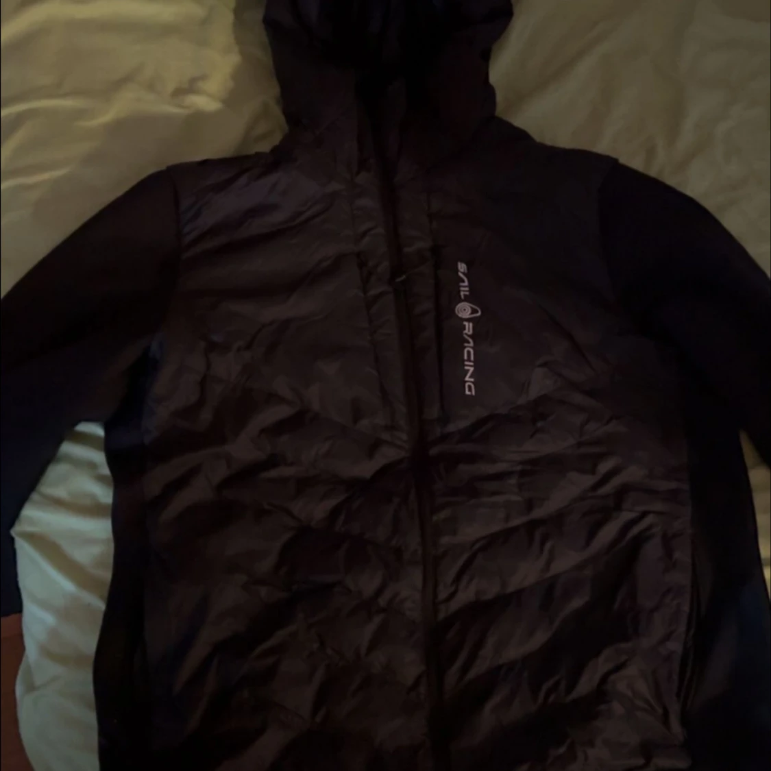 Svart vindjacka från Sail Racing