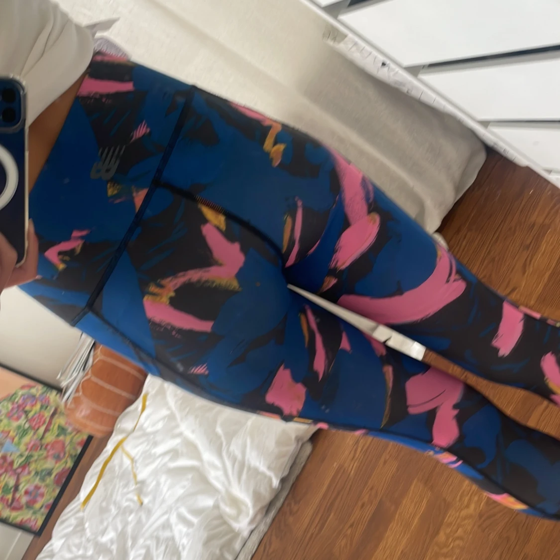 Färgglada leggings från New Balance - 3