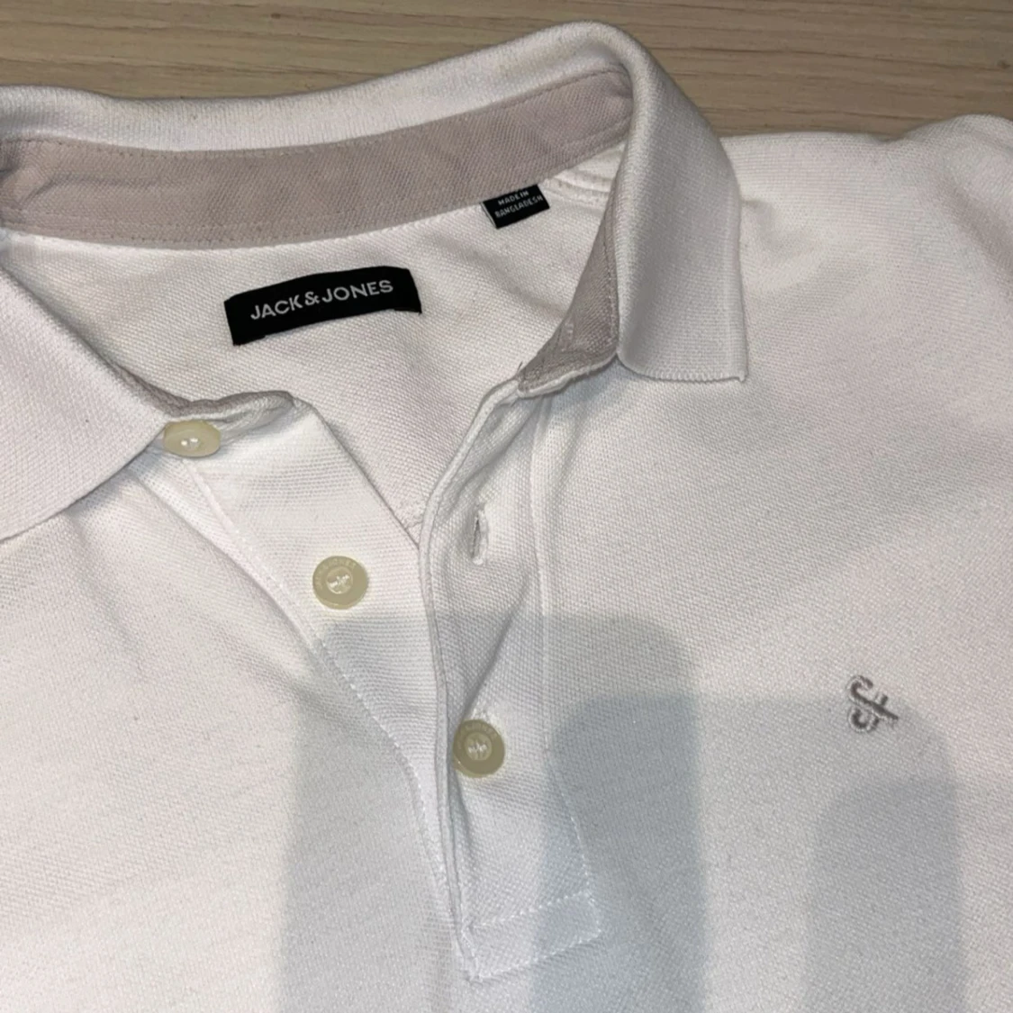 Vit pikétröja från Jack & Jones - 1
