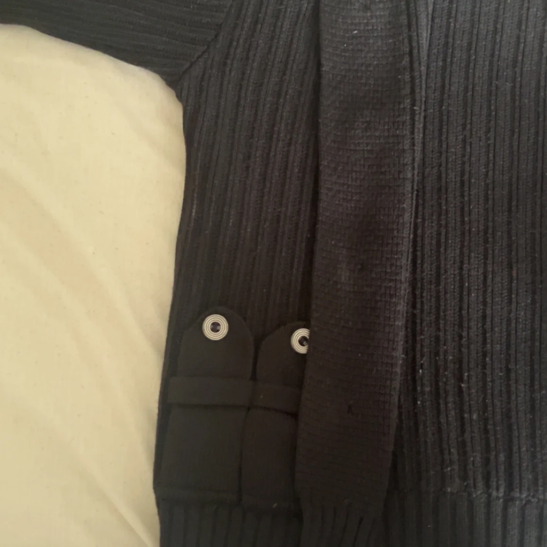 Svart ribbad kofta från BOSS - 2