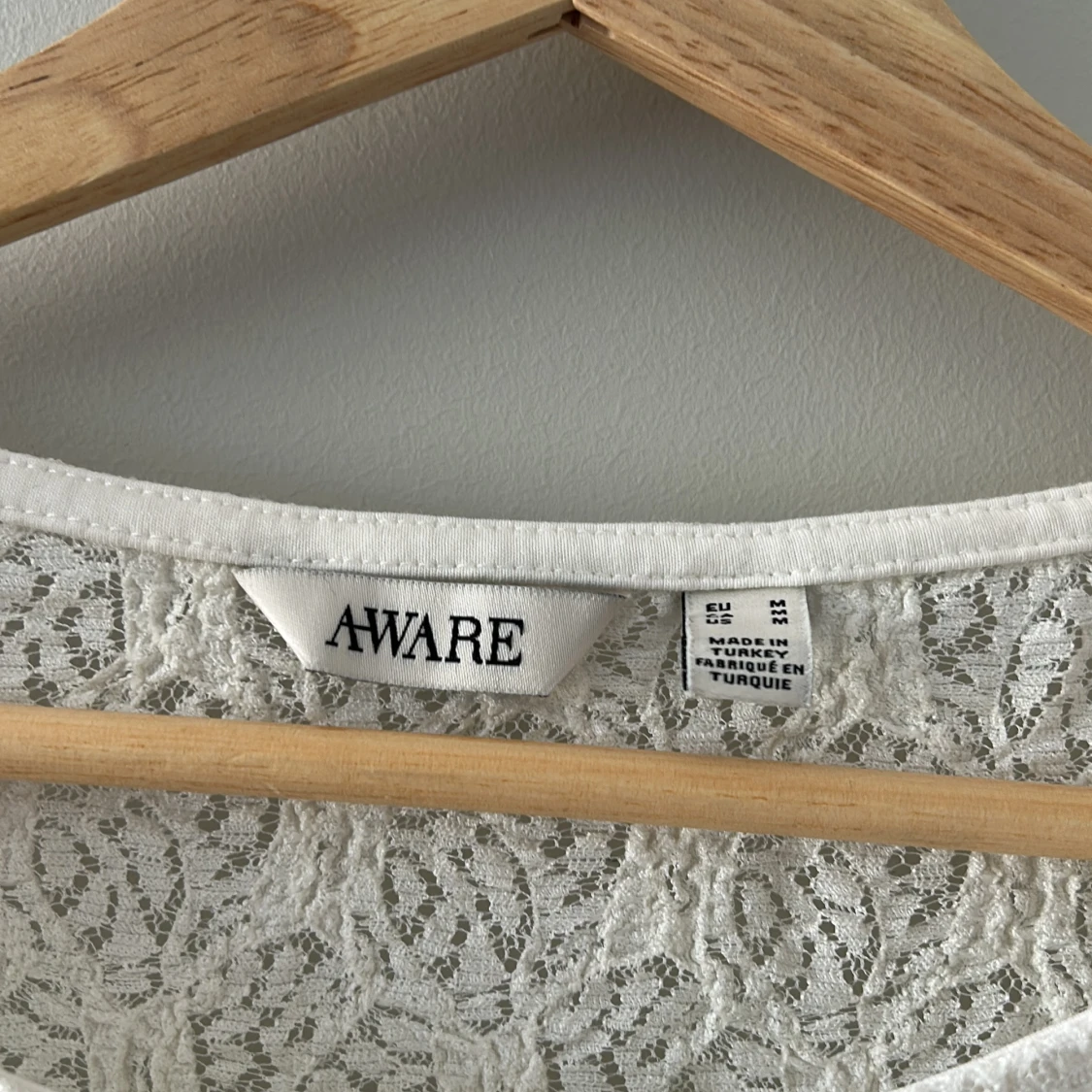 Vit spetströja från AWARE  - 1