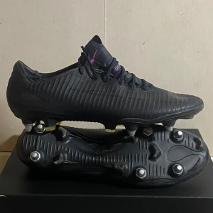 Nike Mercurial Vapor 11 SG-Pro Elite - Blivit svart målade 