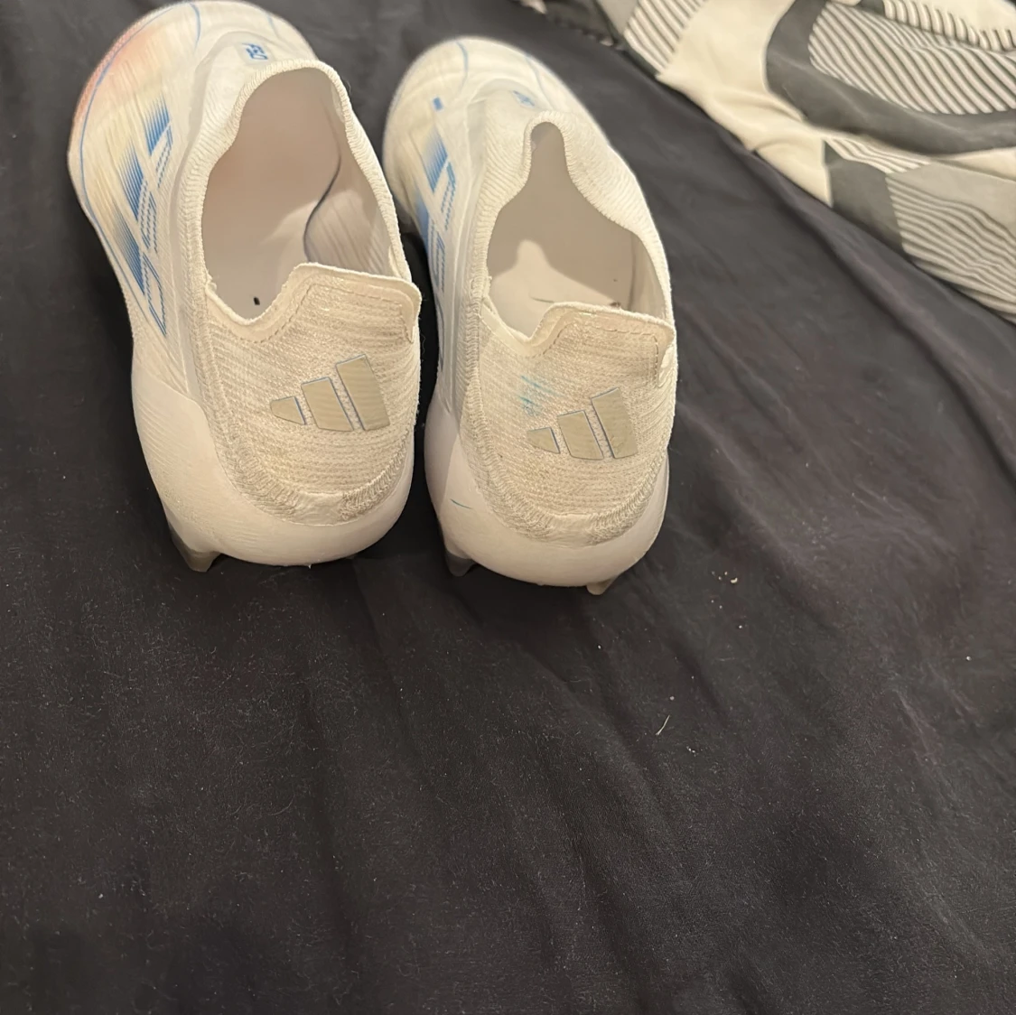 Adidas fotbollsskor - 3