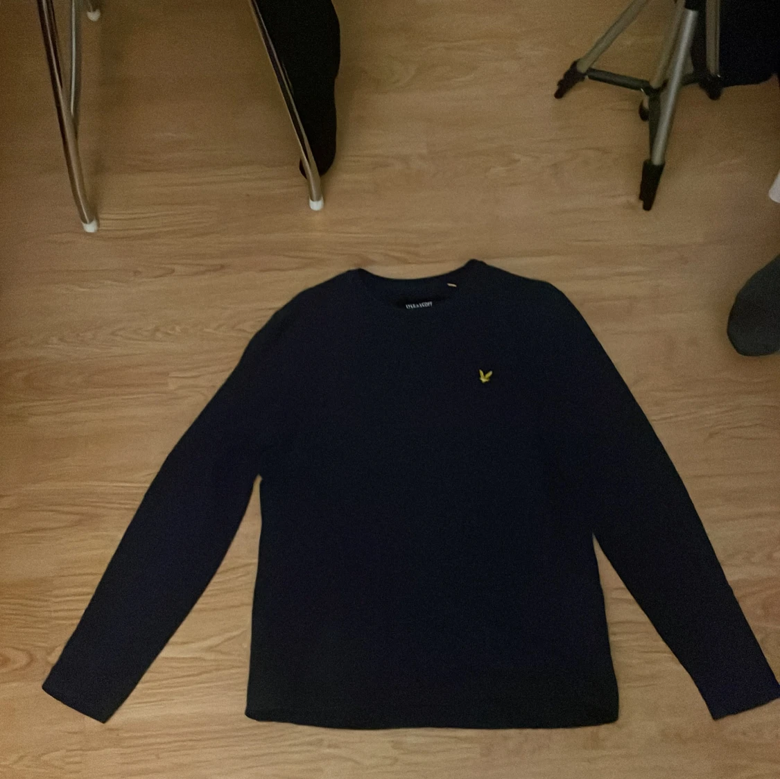 Mörkblå långärmad tröja Lyle & Scott
