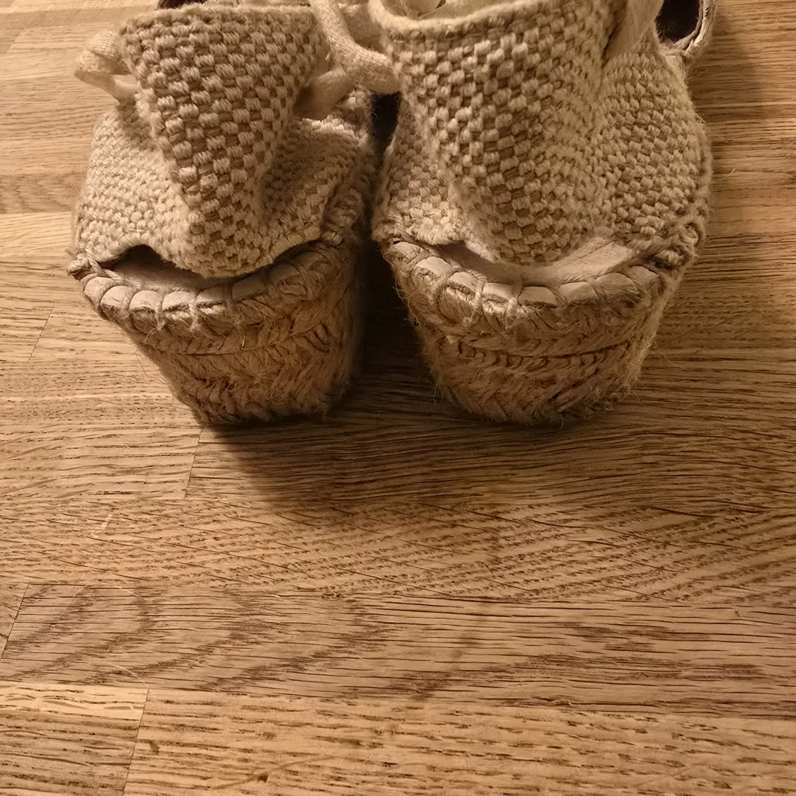 Blommiga espadrillos med platåsula - 2