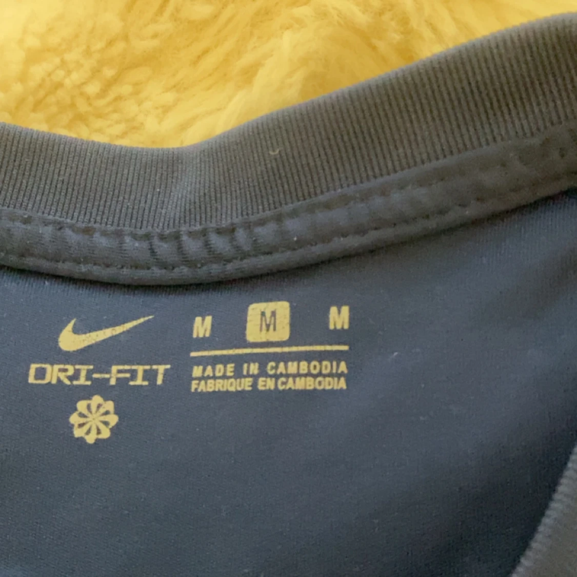 PSG hemmatröja 2022/23 med nummer 10 - 2