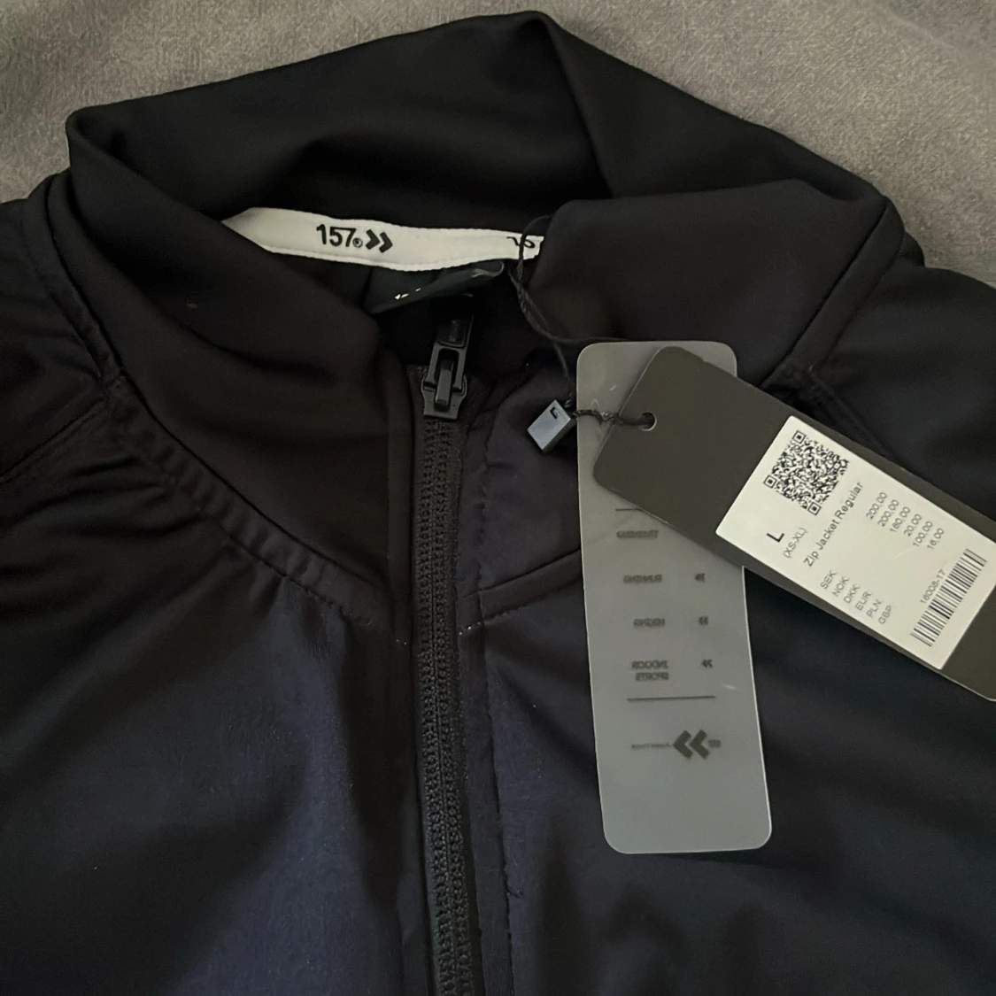Svart träningsjacka från 157 - 1