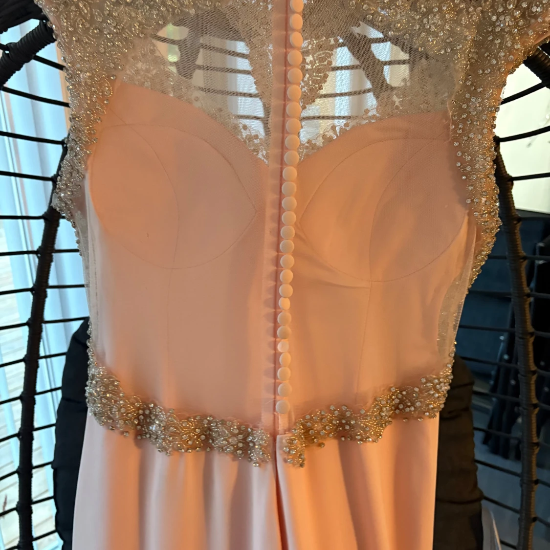 Elegant rosa klänning  - 1