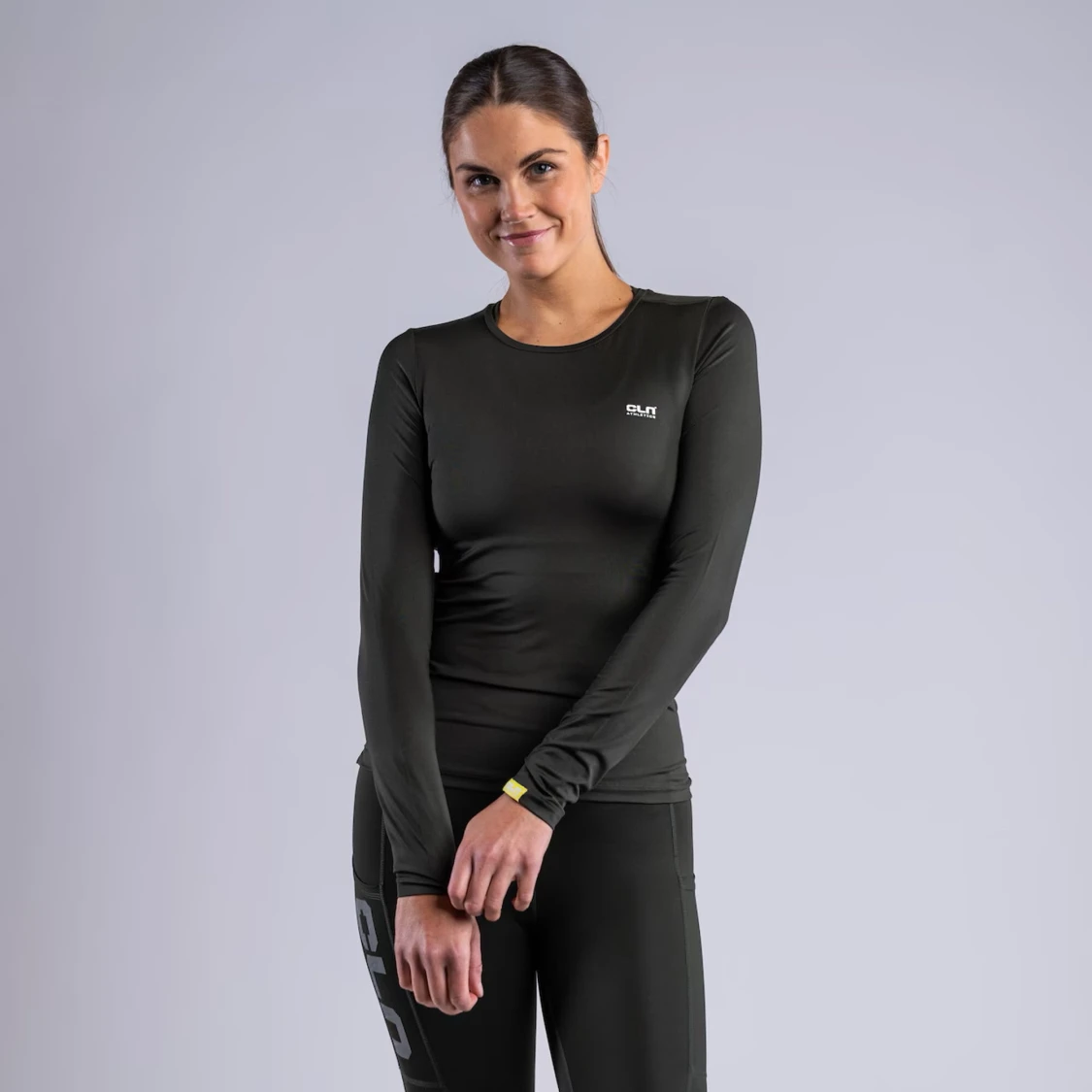 Mörkgrön långärmad tröja från CLN Athletics