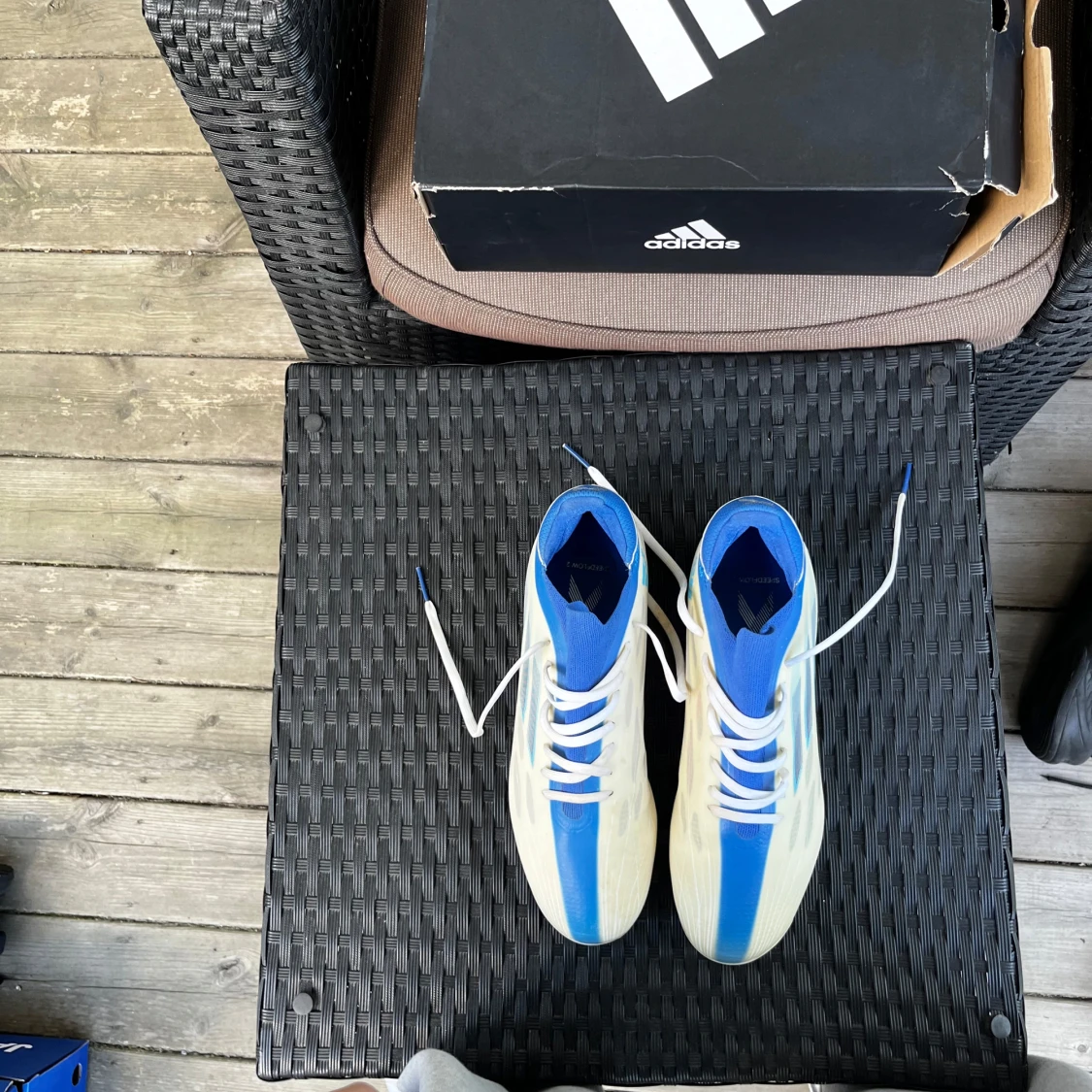 Adidas superflow .2 - 4