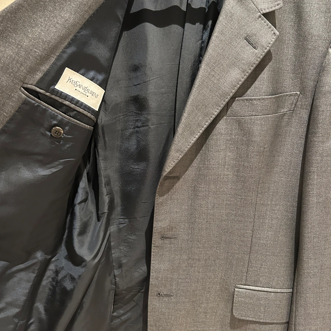 Grå vintage kavaj från Yves Saint Laurent - 1