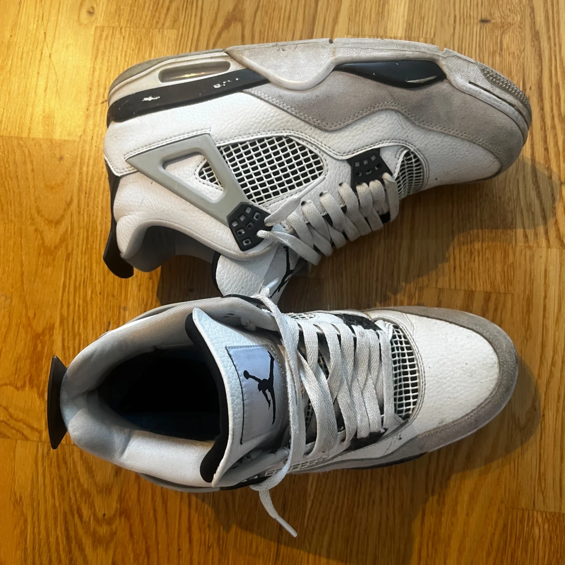 Jordan 4 military black