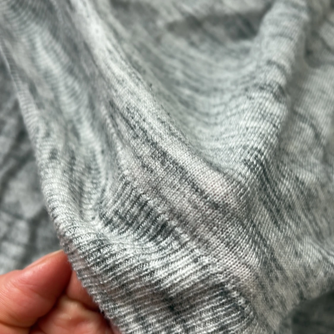 Grå långärmad tröja - 4