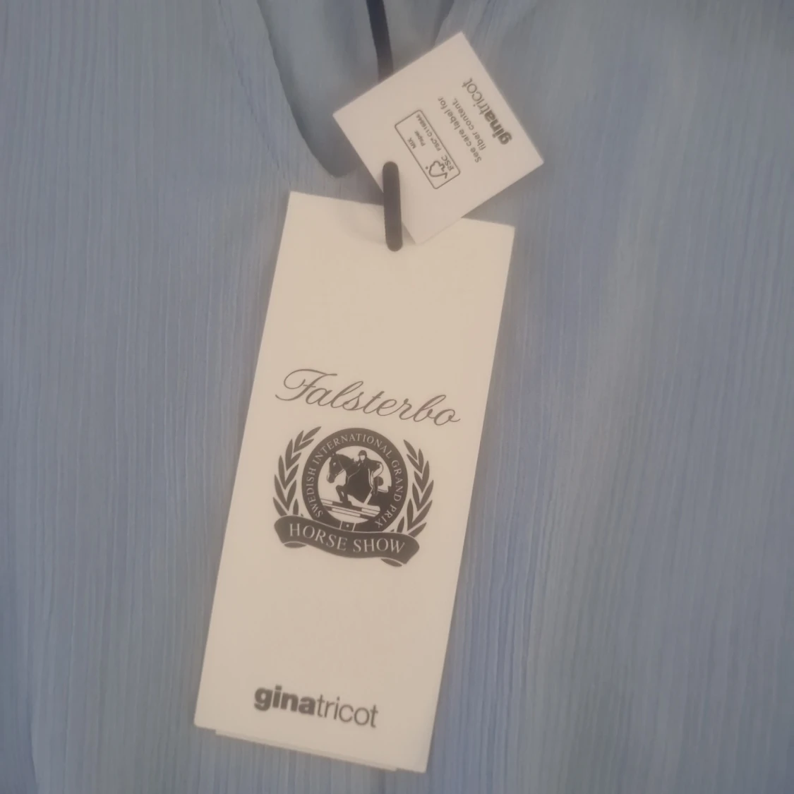 Blå klänning från gina - 1