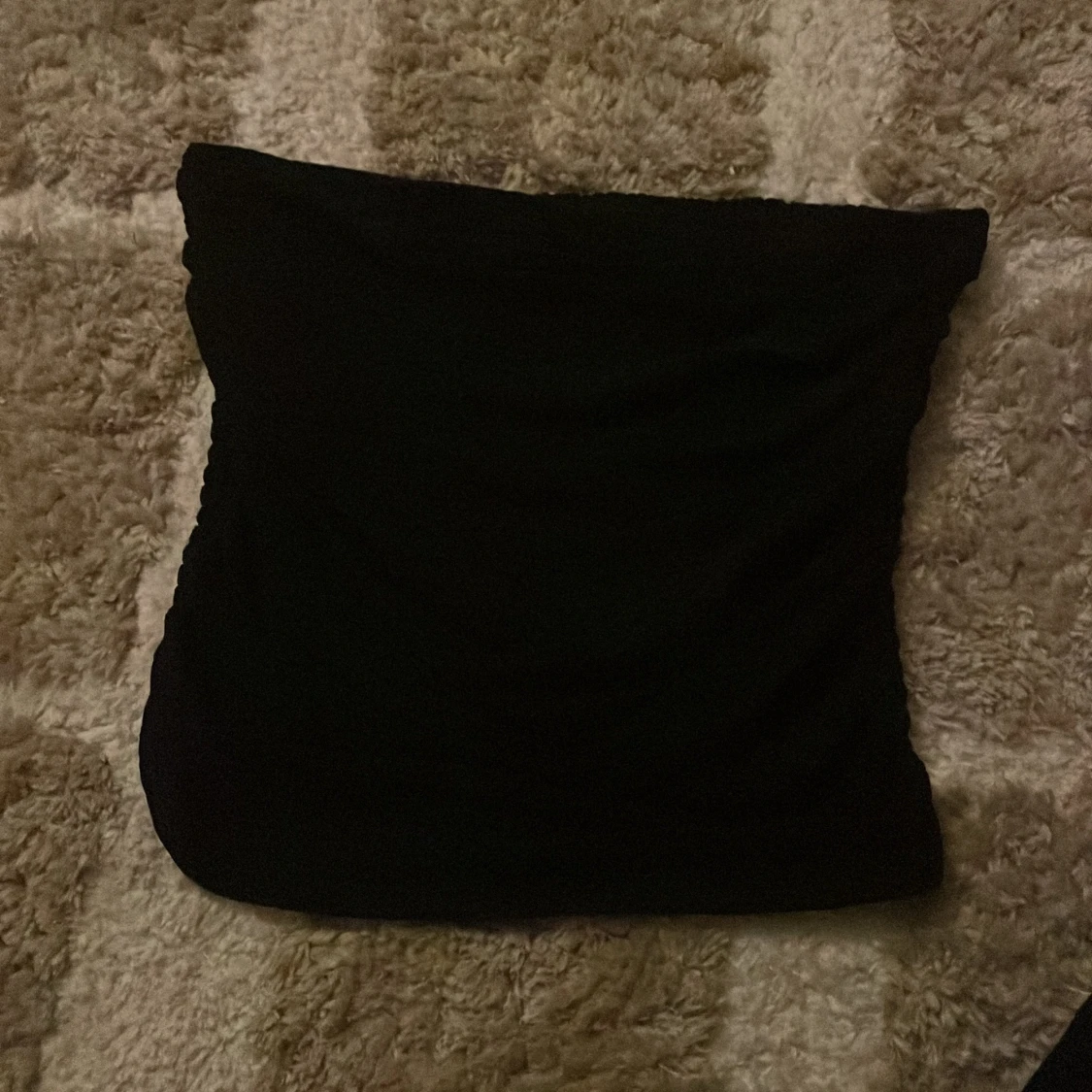 Svart topp utan band