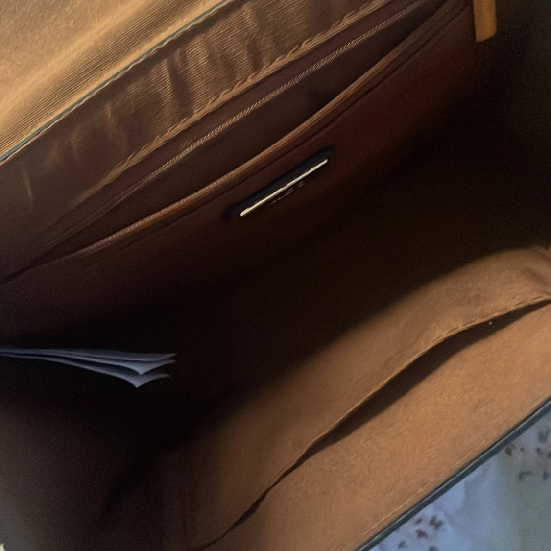 Brun axelväska från ALDO med kedja - 1