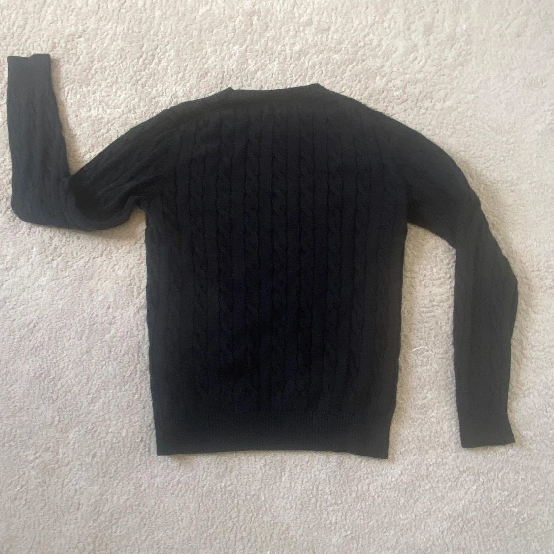 Svart kabelstickad tröja från GANT - 1