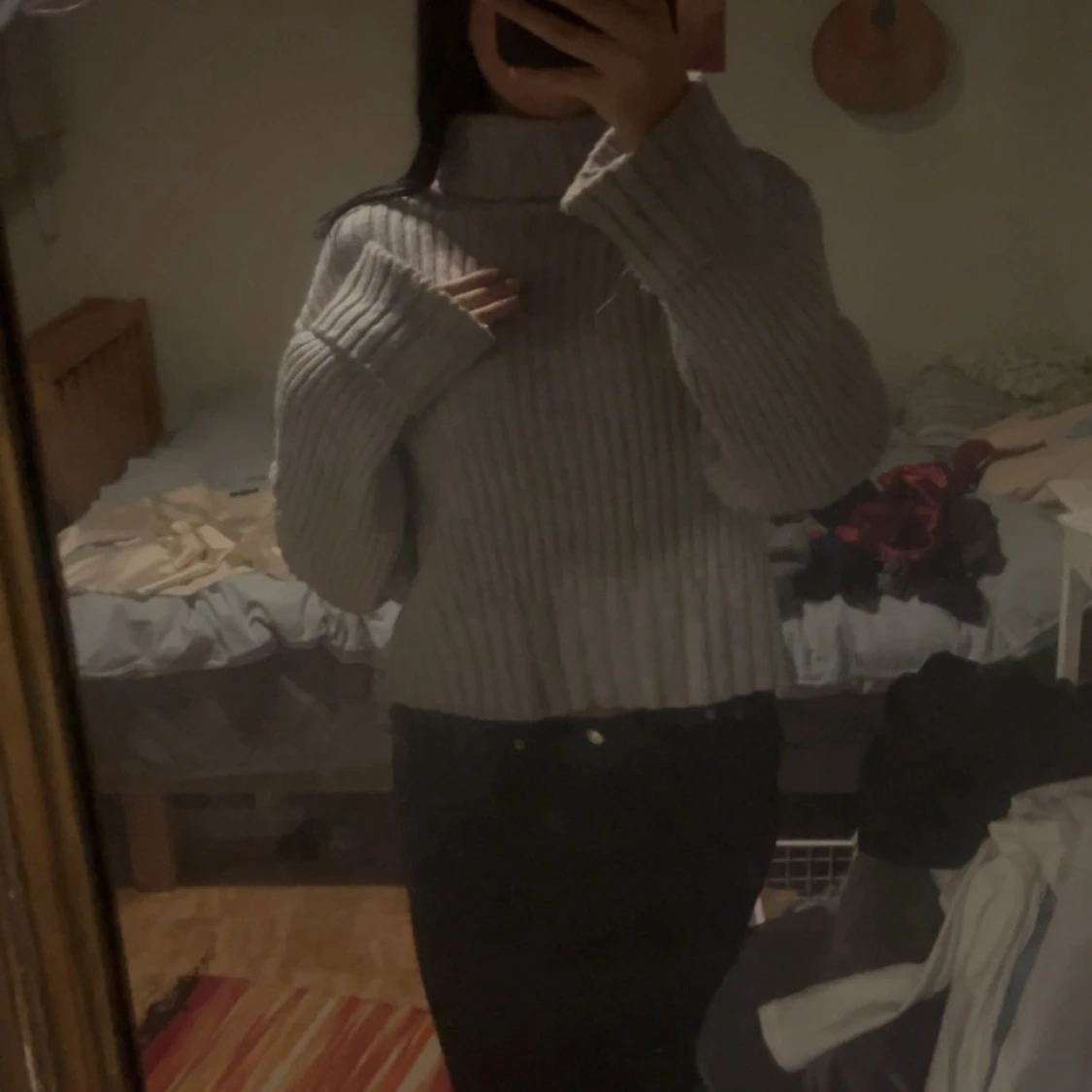 Grå ribbad polotröja med vida ärmar - 1