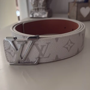 VitLV bälte - Helt nytt 115cm