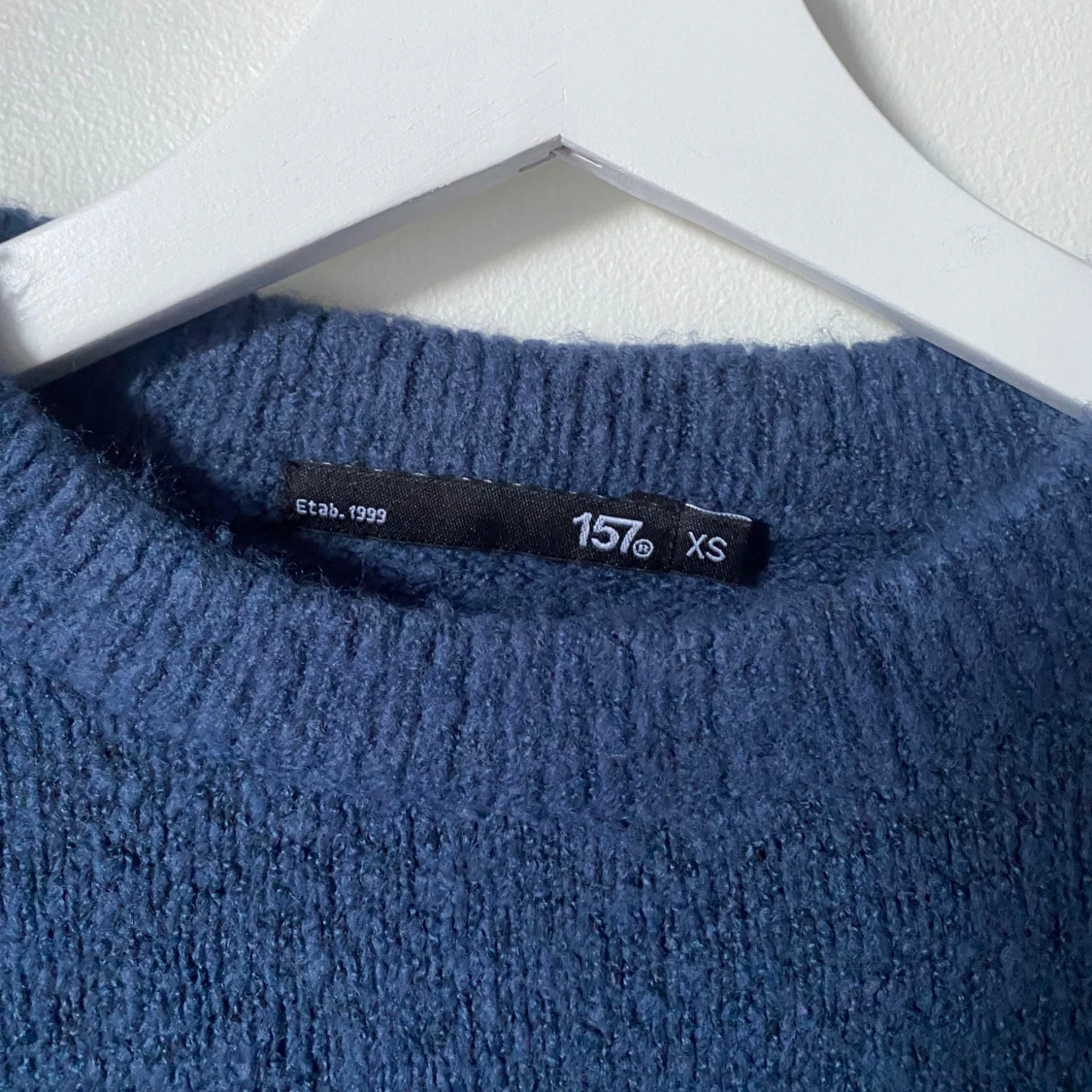 Blå stickad tröja från 157 - 2