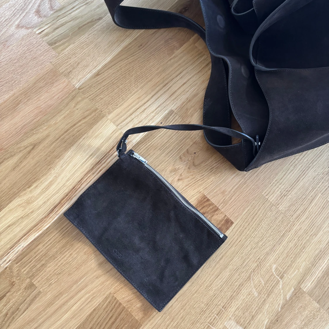 Mockaväska från COS - 3