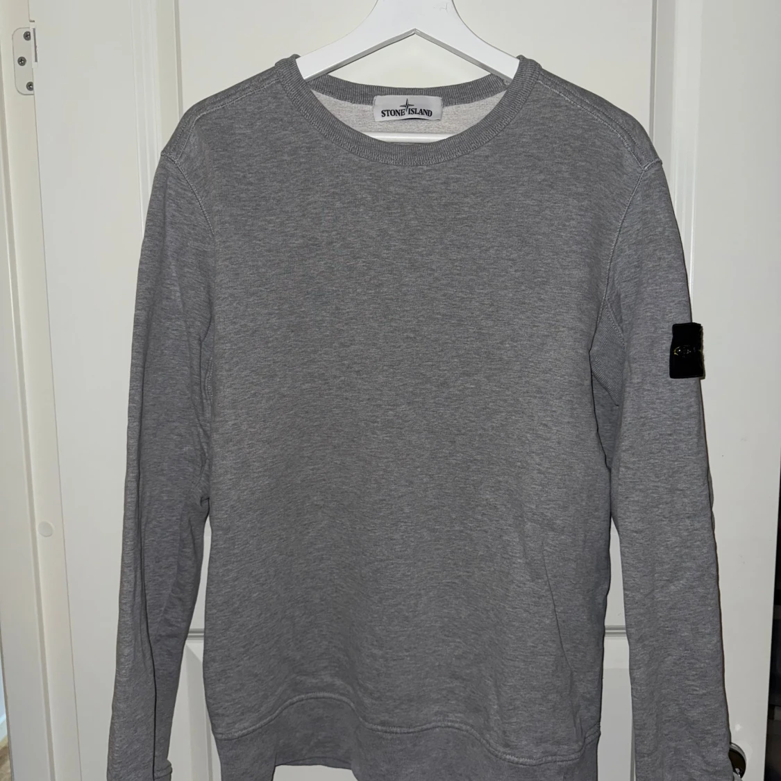 Grå Stone Island sweatshirt i bomull - 1