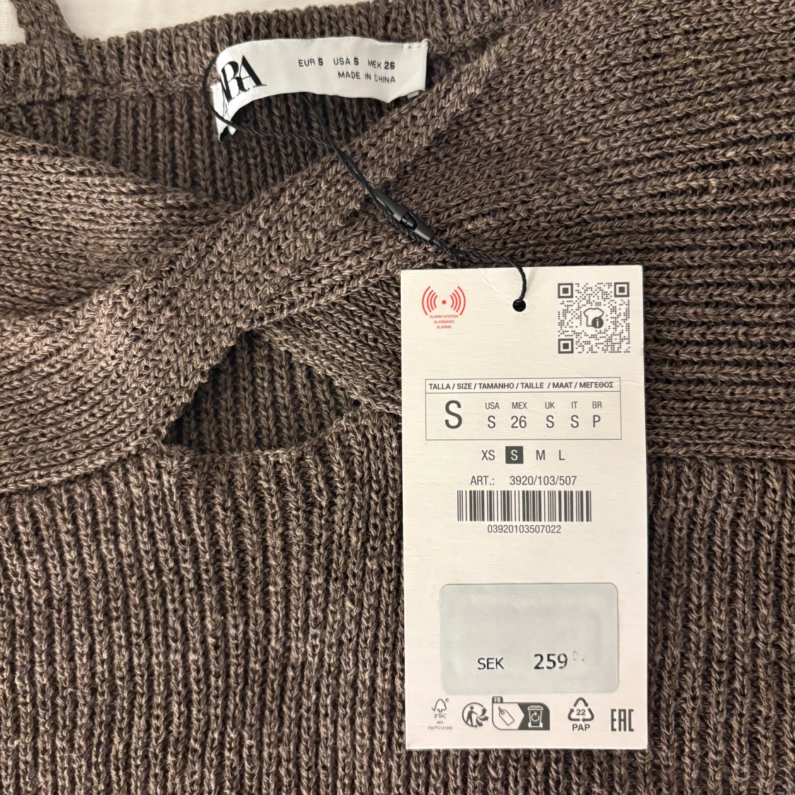 Linne med smala axelband  - 1